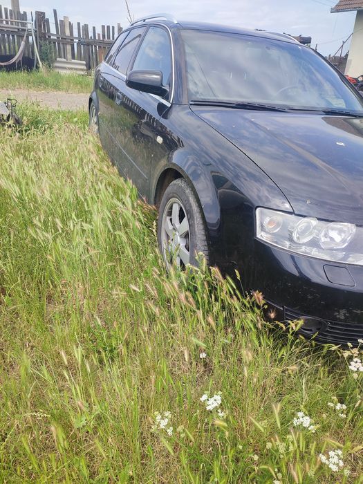 Dezmembrez Audi A4 Quattro