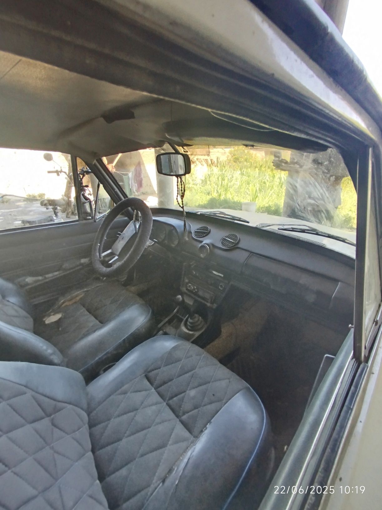 Lada vaz 2106 jiguli sotiladi