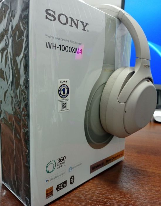 SONY WH - 1000 XM 4 premum naushnik