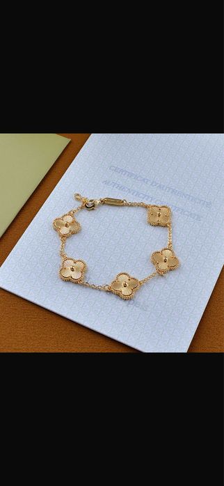 Гривна и колие Van Cleef