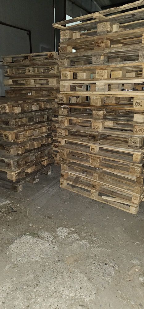 Vand paleti diferite dimensiuni!