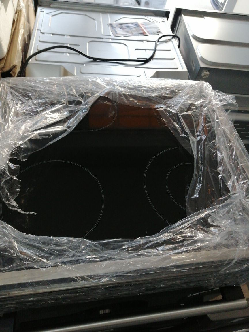 Cuptor+plita electrica, BAUKNECT