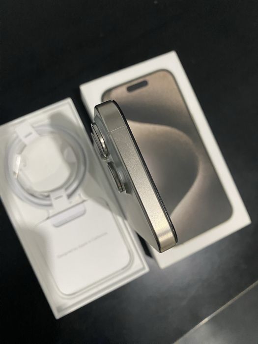 iPhone 15 PRO, 256 Gb, baterie 88%, Full Box, stare CA NOU/ Schimb