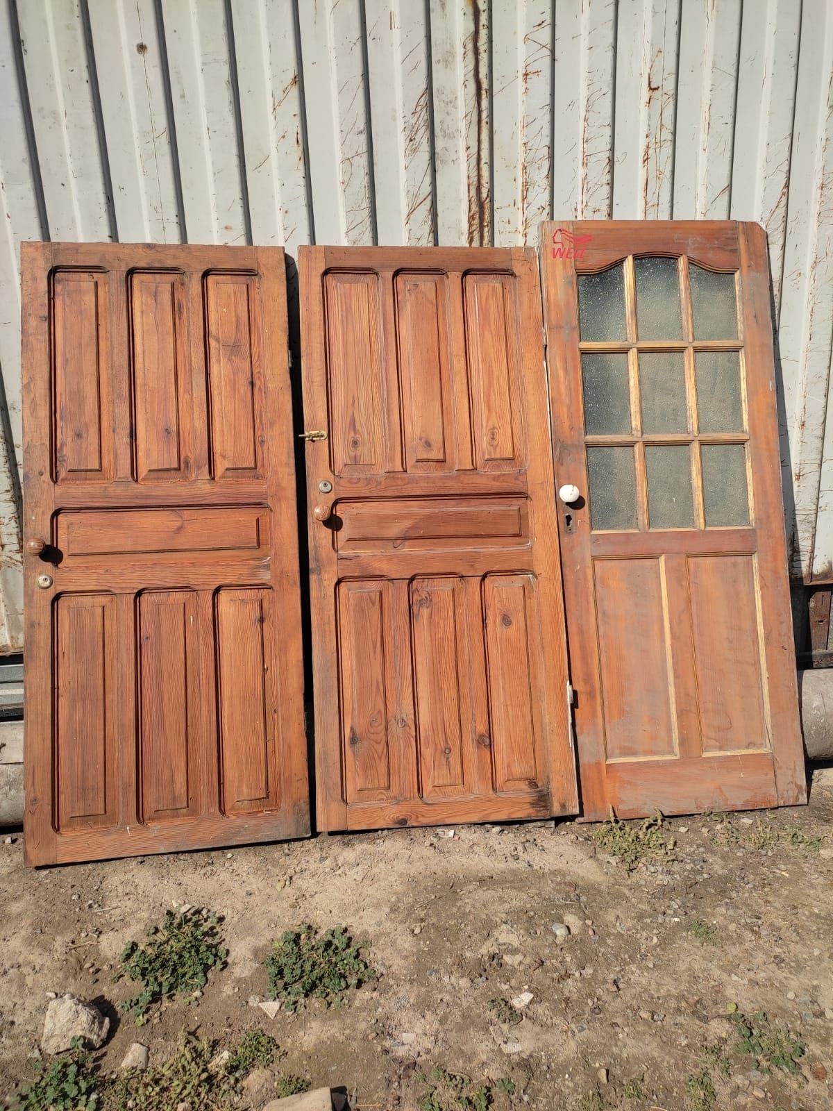 деревянные окна и двери