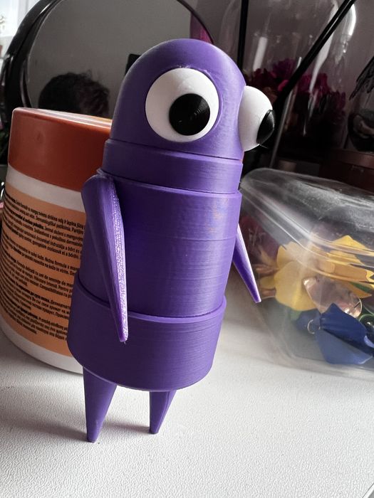 Figurină R.E.P.O imprimată 3D
