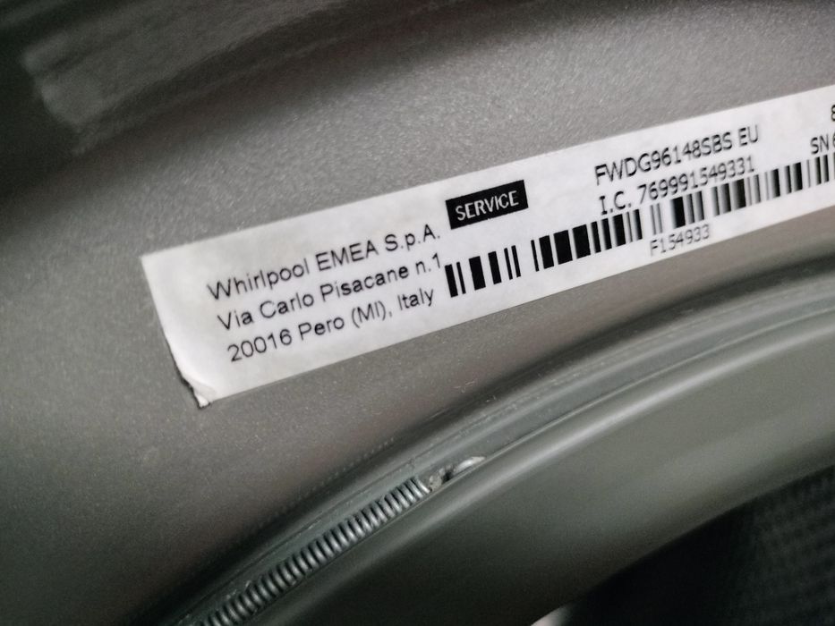 Mașină de spălat Whirlpool 9kg cu uscator