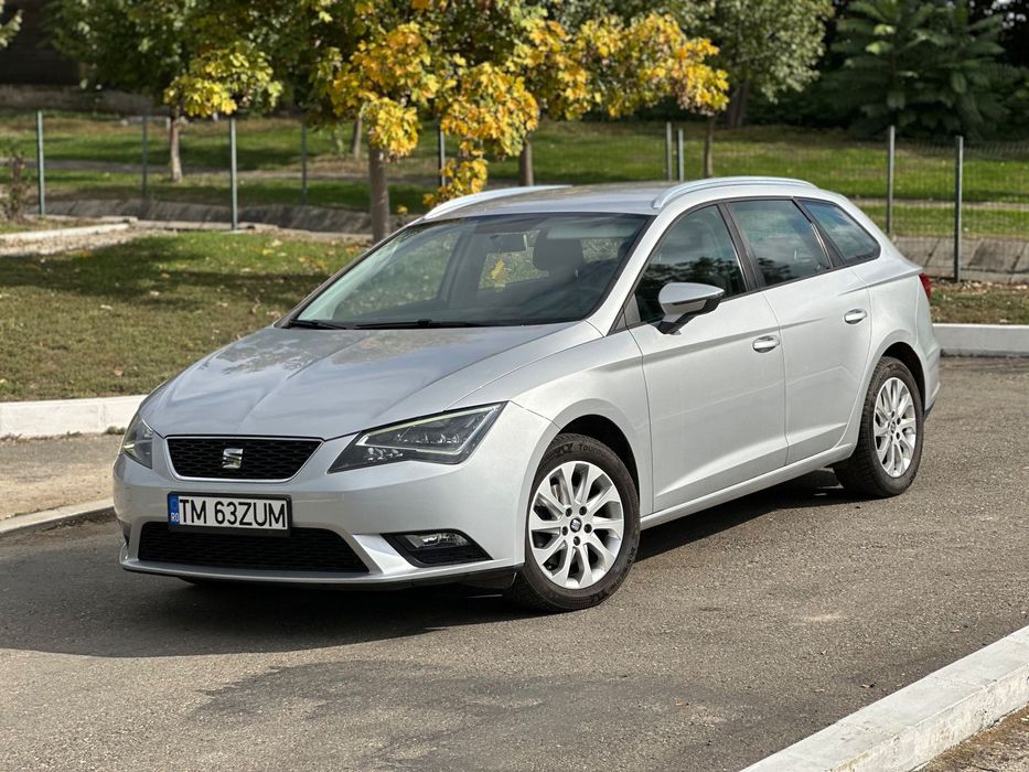Seat Leon Seat Leon 1.6TDI DSG - Eleganță, putere și consum mic!