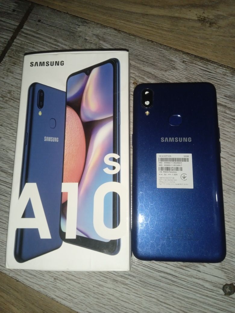 samsung A10s   4-64 сотилади