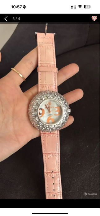 Продам женские наручные часы Royal Crown 3790-RDM-4