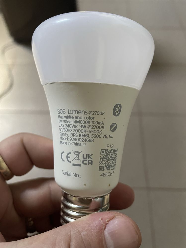 Pachet 3 becuri LED HUE Philips E27