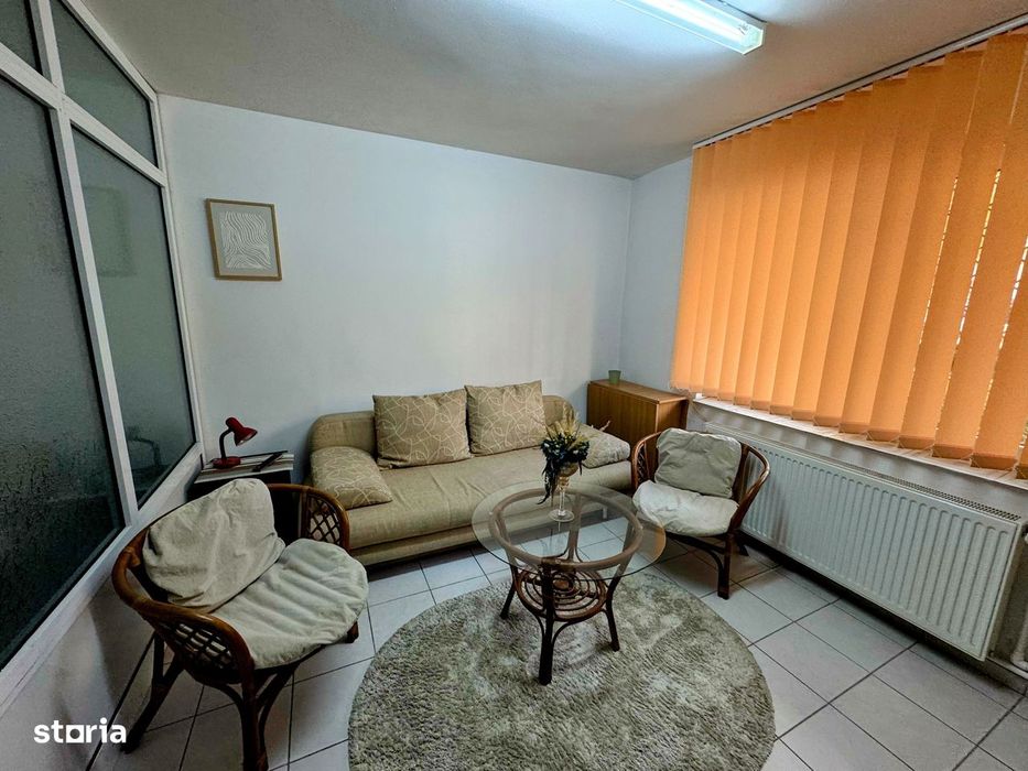 Piața Tomis 3 - garsonieră decomandată mobilată utilată