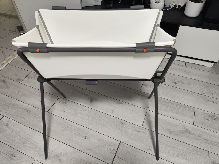 Детская ванночка stokke flexi bath