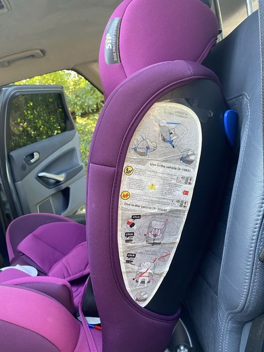 Vand scaun auto cu prindere isofix