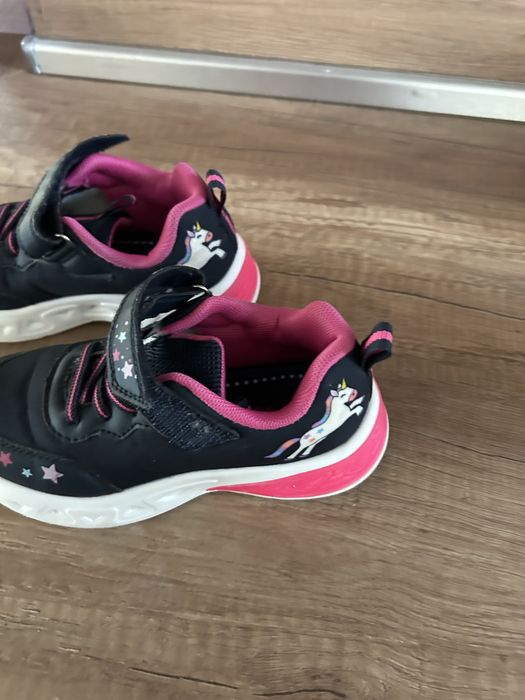 Детски комплект обувки