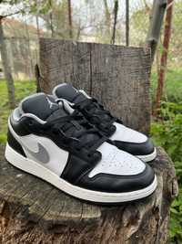 Jordan 1 Low Black White Grey