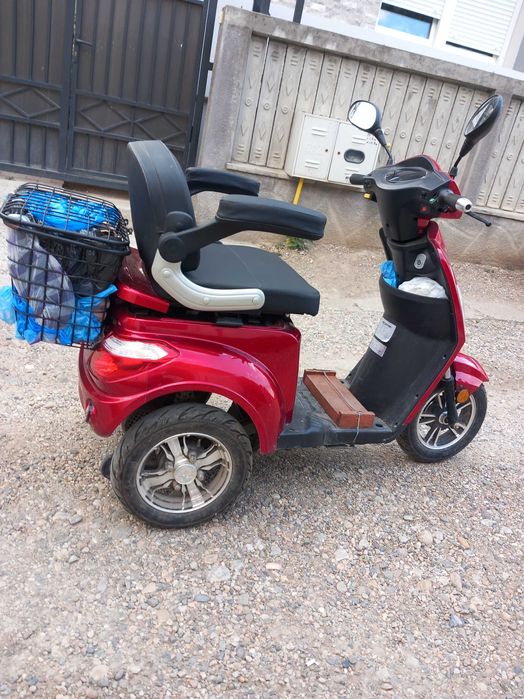 Scuter pentru persoanele cu dizabilități