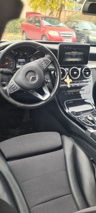 Mercedes Benz  C220 D