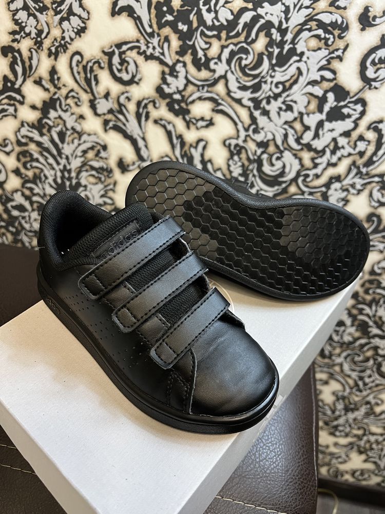 Adidas за момчета номер 31