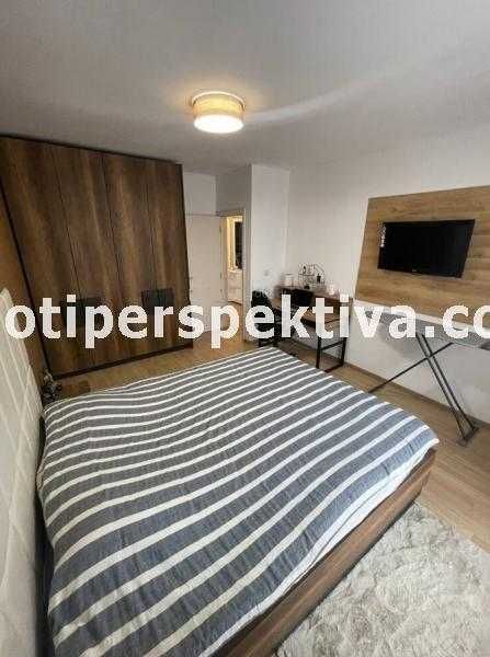 Продава се Двустаен апартамент в Пловдив, Кючук Париж - 68 кв.м за 1986 €/кв.м - Снимка #4