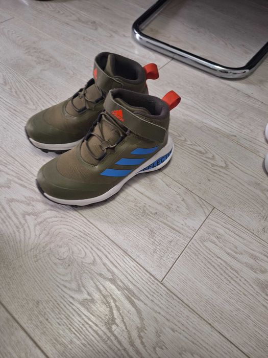 Детски боти Nike