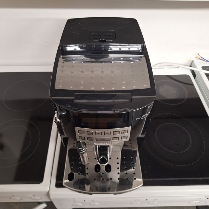 Кафе автомат Делонги Магнифика S  гаранция 6 месеца