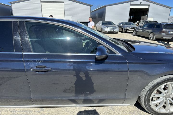 Ușa Portiera Dreapta Fata  Audi Audi A8 D4/4H  [din 2010 pana  2014]