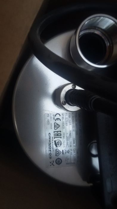 Потопяема помпа Grundfos