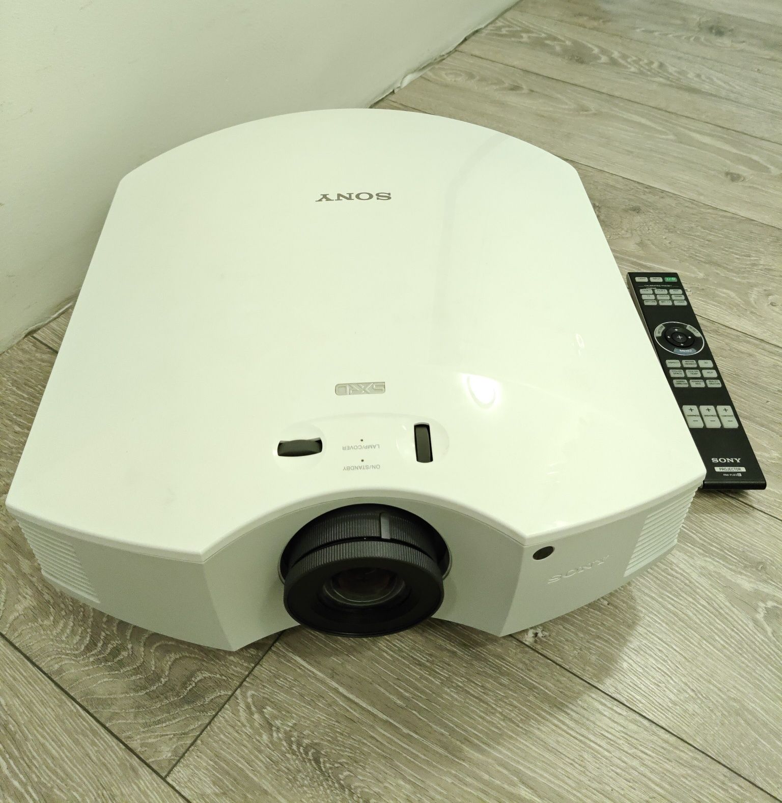Проектор Sony HW 55ES LcoS