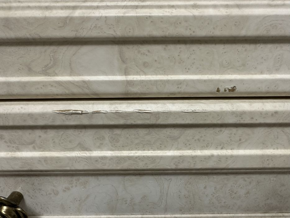 Продается комод с зерколом!