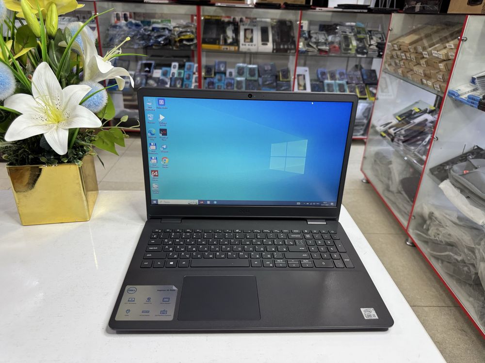 dell core i3 8/128/1000 holatlari yaxshi hotira va operativkasi yetarl