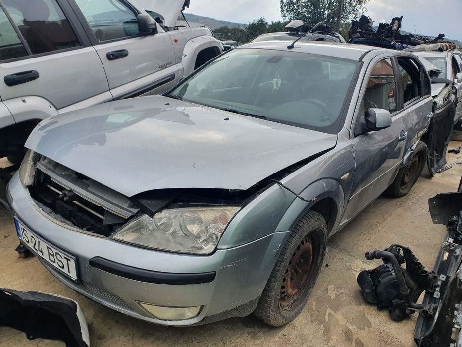 usa portiera stanga dreapta aripa fuzeta etrier planetara Ford Mondeo MK3 motor 2.0tdci Dezmembrez