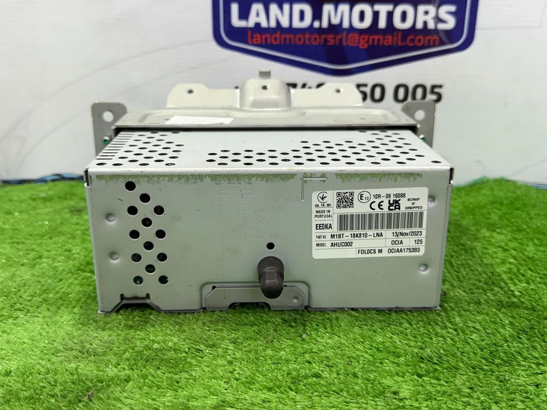 SISTEM AUDIO / RADIO CD FORD PUMA 2024 1.0 BENZINA EcoBoost Hybrid MHEV COD OEM M1BT-18K810-LNA 2620287 2020-2024