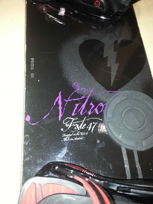 Сноуборд 149  см.  NITRO .