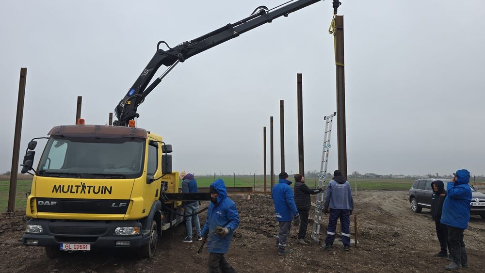 Transport cu macara containere modulare agabaritice