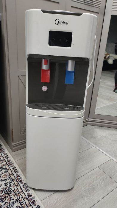 Куллер для воды для дома и офиса