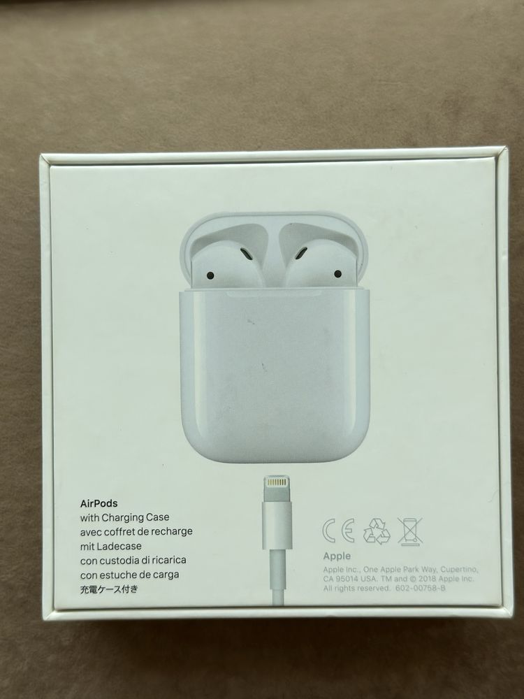 AirPods 2 Wired Charging Case