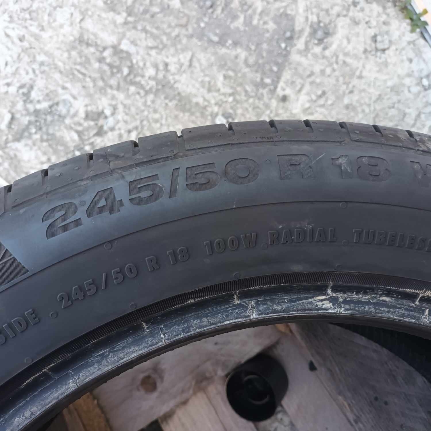 245 50 R 18 Continetal дот 1422