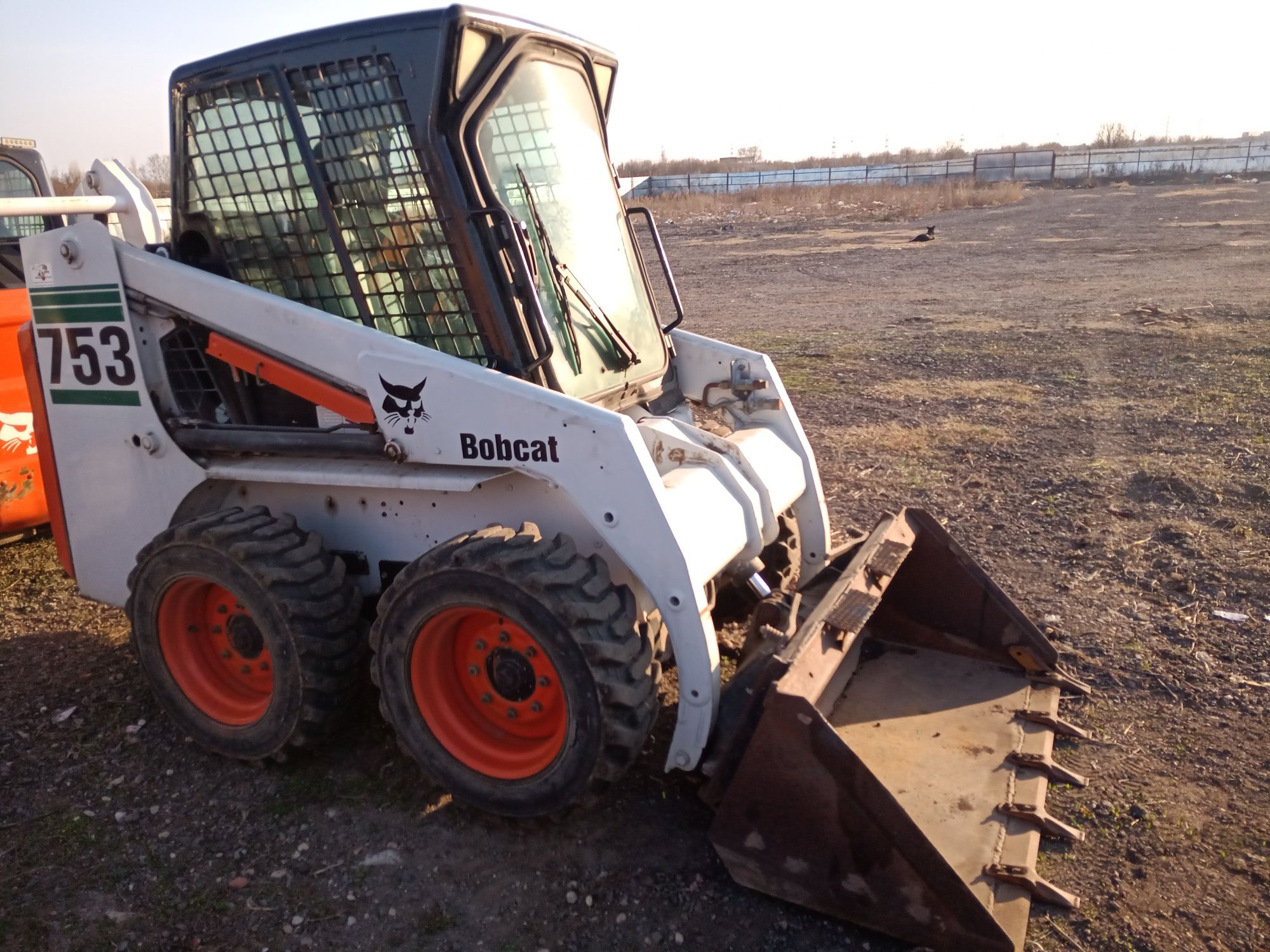 Mini încărcător Bobcat