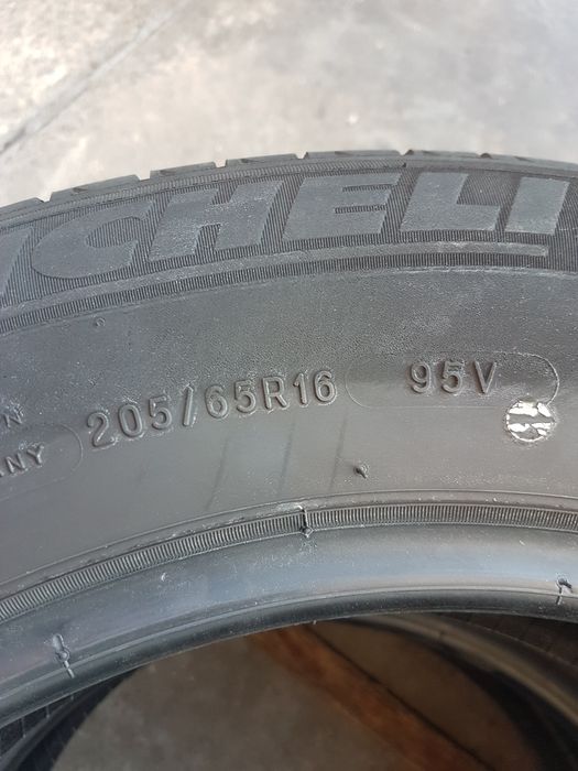 Летни гуми 2 броя MICHELIN Energy Saver 205 65 R16 дот 5218
