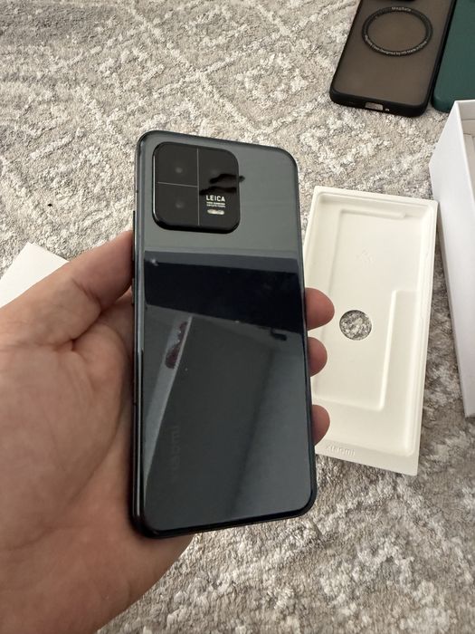 MI xiaomi 13 в отличном состояний