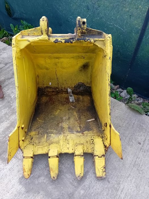 Cupa 70 75 cm excavatoare 10 12 tone