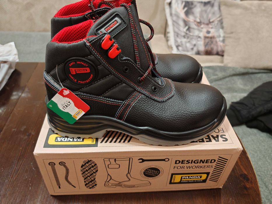 Чисто нови работни обувки RITMO S3 SRC  номер 44