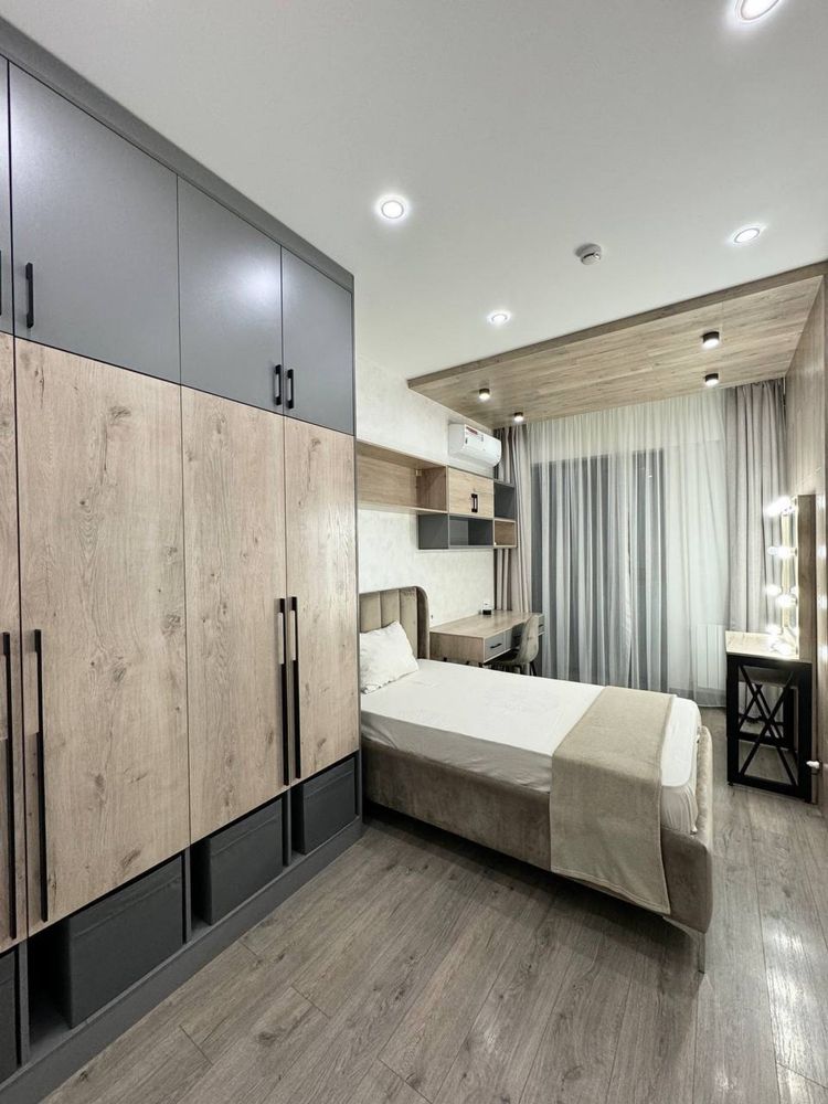 *Akay city 3х(94+20м2 терасса) ком квартира за 248.000$*
