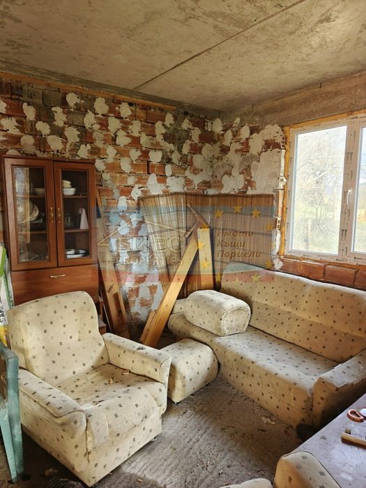 Къща в с. Големо Бучино