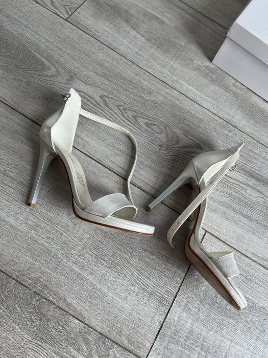 Pantofi eleganti din piele naturala (sandale) albe cununie/nunta