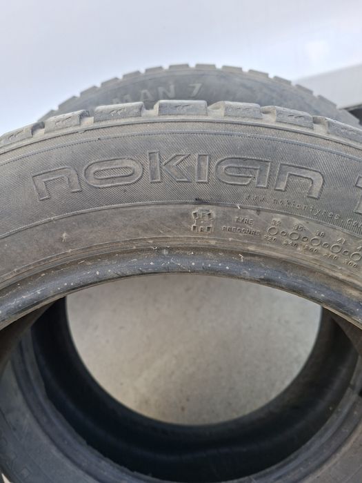 Шины зимние б/у.