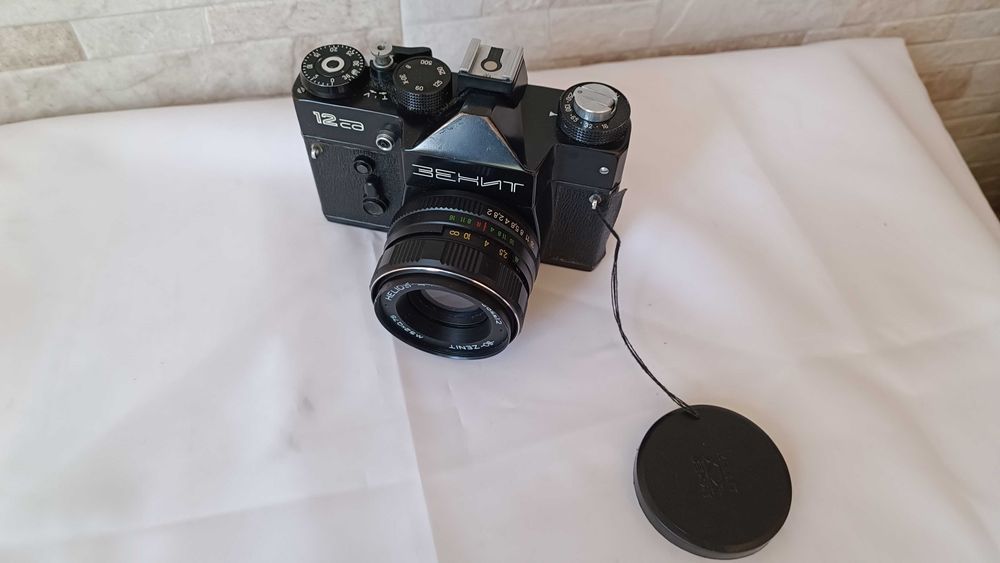 Механичен фотоапарат Zenit 12cd - 1983г.