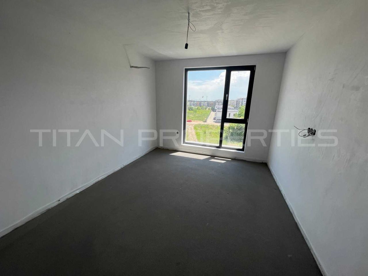 Продава се Тристаен апартамент в Пловдив, Остромила - 100 кв.м за 1095 €/кв.м - Снимка #2