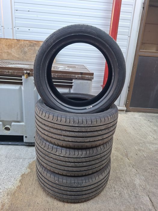 Anvelope 215 45 17 Sava intensa uhp2 dot 15-22