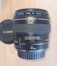 Продам Объектив CANON EF 85 mm f1.8 USM состояние нового.